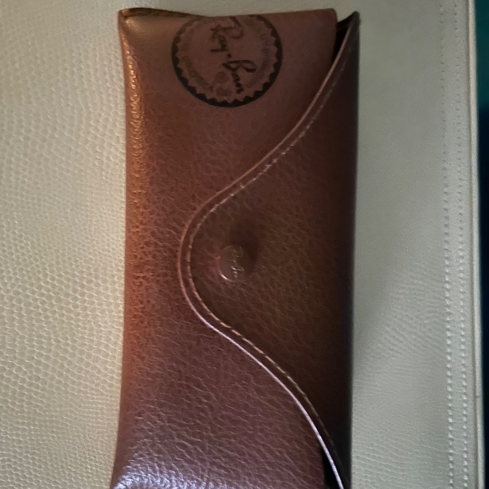 Ray-Ban Round Metal Sunglasses - Picture 7 of 11